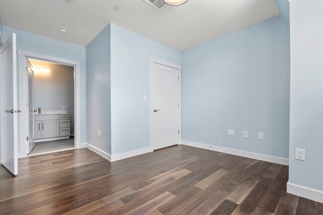 Foto del edificio - 136 Babcock St