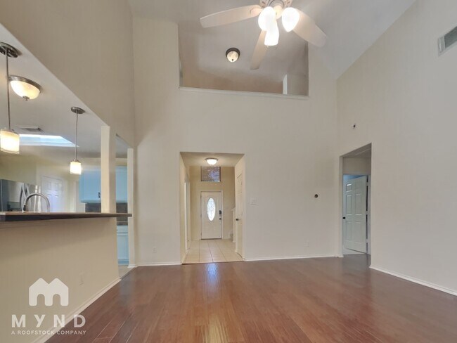 Foto del edificio - 4207 Tawakon Dr