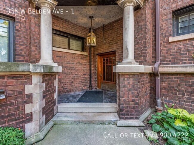 Foto del edificio - Prime Lincoln Park duplex available 3 bedr...