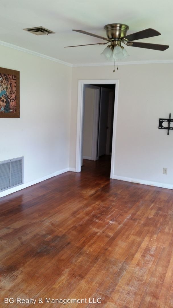 Foto del edificio - 3 br, 2 bath House - 816 Curtis Street
