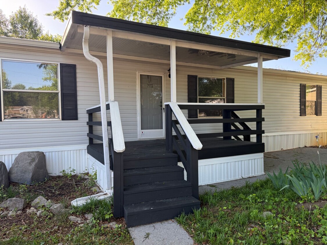 Photo - 3602 Wellington Lane