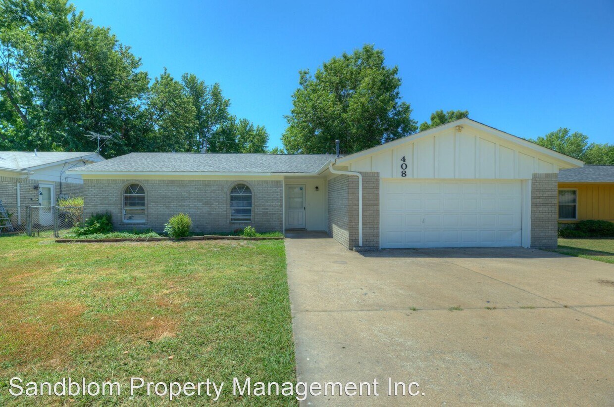3 br, 1.5 bath House 408 West Jamaica Court House Rental in Sand