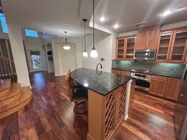 Building Photo - 2244 Salado Dr