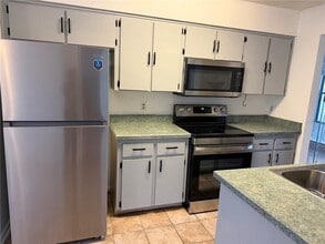 Building Photo - 702 Lighthouse Ct