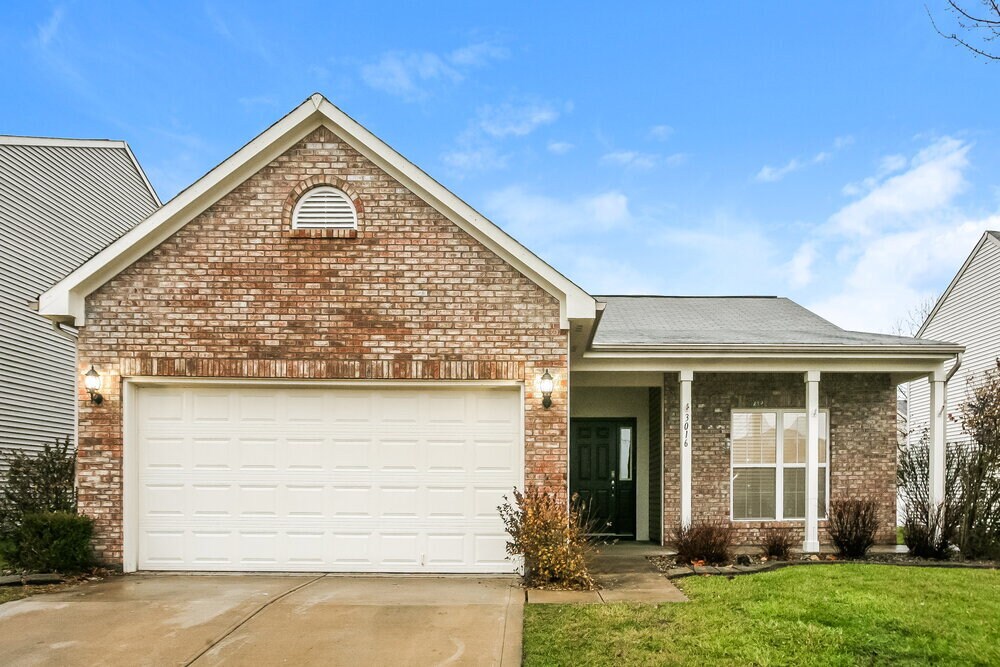 3016 Limber Pine Dr, Whiteland, IN 46184 House Rental in Whiteland