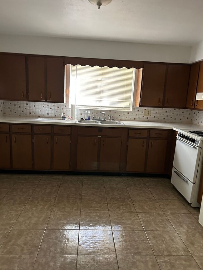 Foto del edificio - 25 Meta Dr