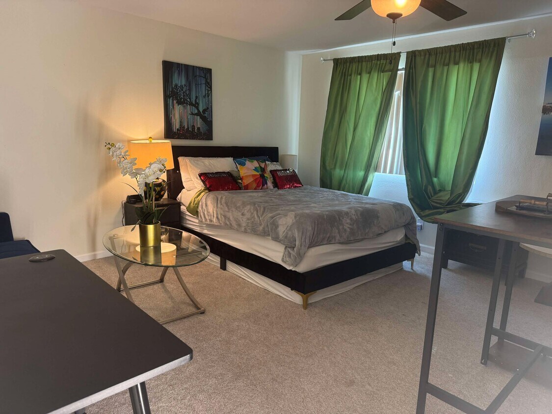 Foto principal - 6918 Coley Ave