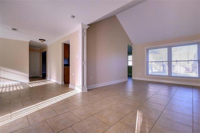 Foto del edificio - 117 Devereux Drive Unit