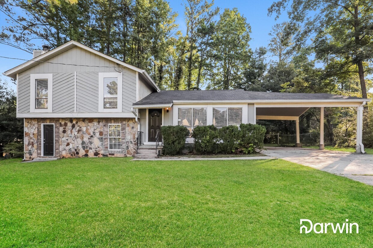 Primary Photo - 609 Raintree Dr