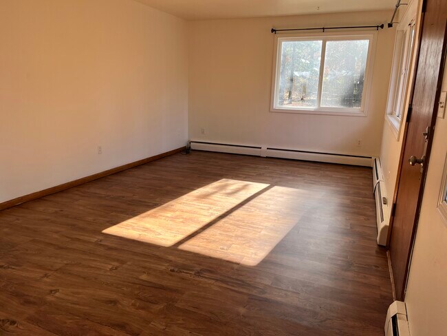 Building Photo - 213 Old Wausau Rd