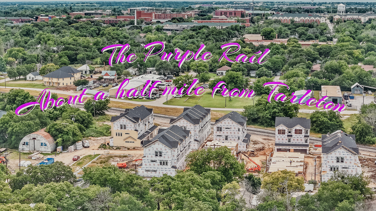 Foto principal - Purple Rail - Townhomes Priced by the Room