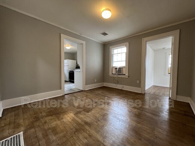 Foto del edificio - 3903 University Ave