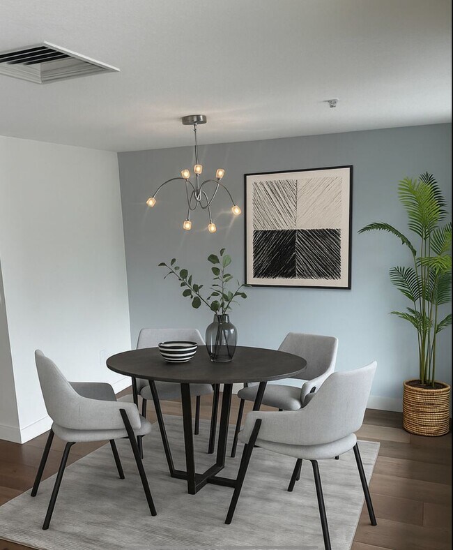 Foto del edificio - Newly updated features! 1 bedroom, 1.5 bat...