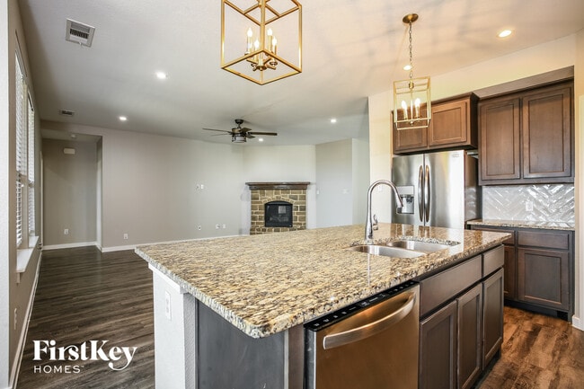 Building Photo - 1127 Bantham Wy