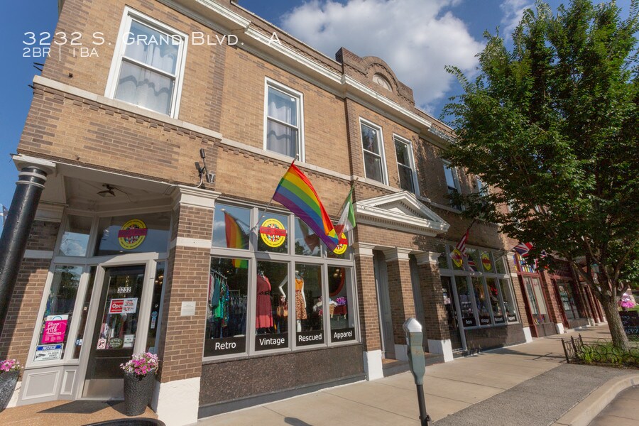 Foto principal - 3232 S Grand Blvd