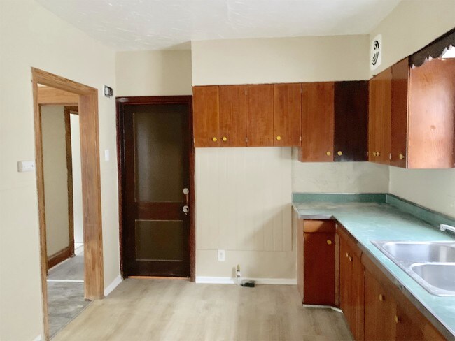 Foto del edificio - 20 Copsewood Ave