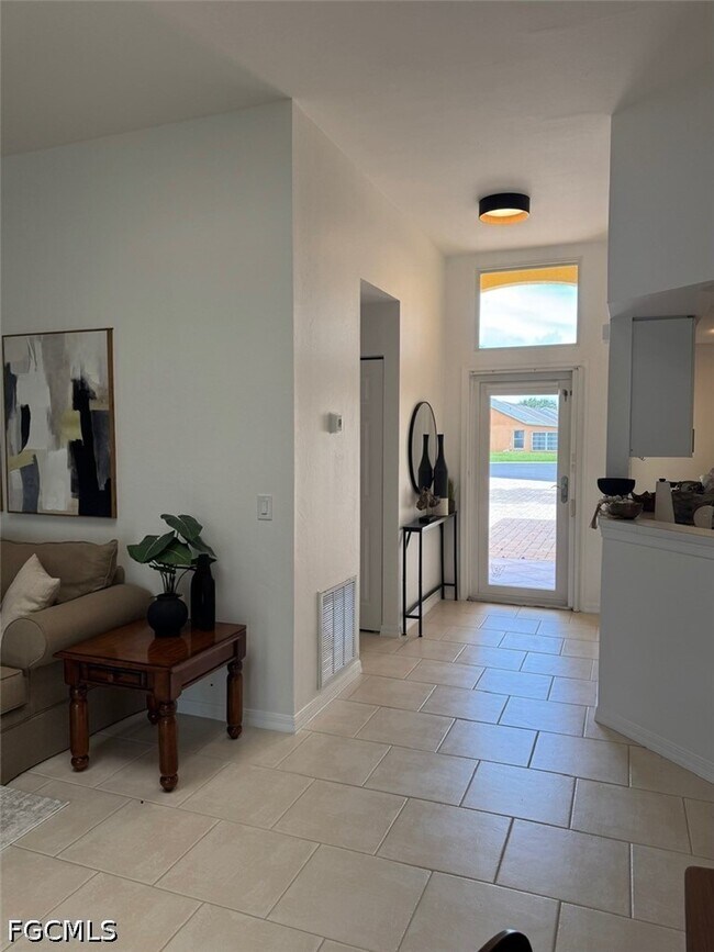 Foto del edificio - 9120 Greenleaf Ct