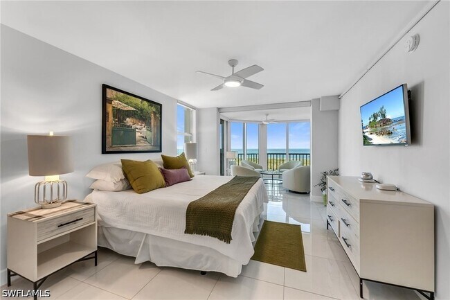 Foto del edificio - 6585 Nicholas Blvd