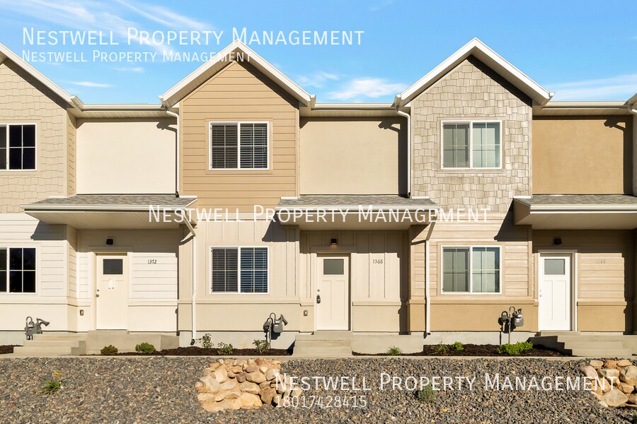 1368 N 250 W, Sunset, UT 84015 Townhome Rentals in Sunset UT