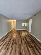 Building Photo - 1900 N Congress Ave