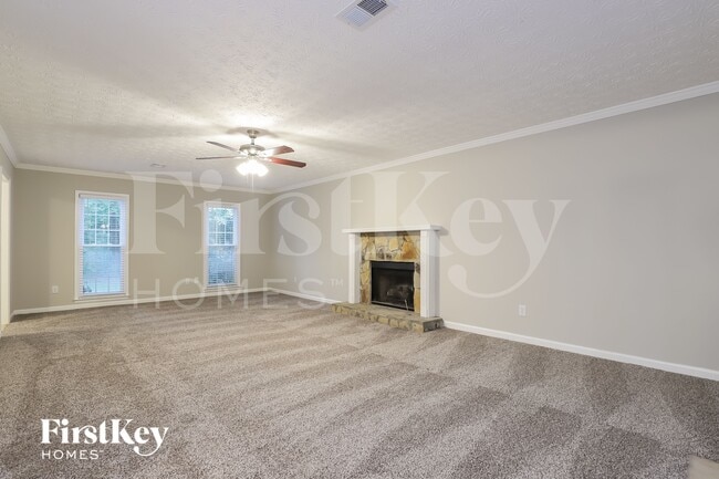 Building Photo - 3585 Chastain Ct