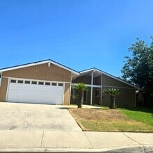 Building Photo - 4612 Posada Ave