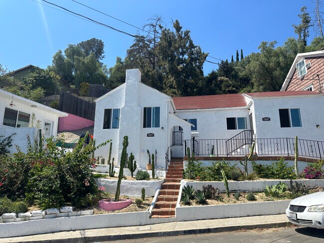 Building Photo - 4284 Moonstone Dr