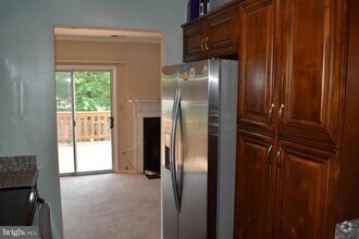 Building Photo - 8204 Tall Trees Ct