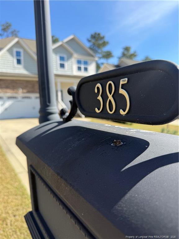 Foto del edificio - 385 Falls Creek Dr