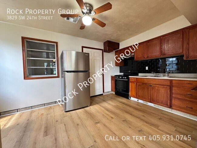 Photo - 3829 SW 24th St House