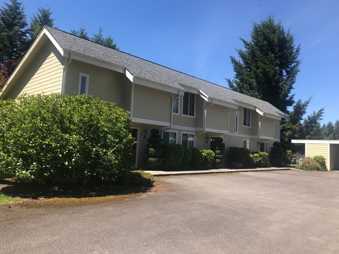 5130 188th Ln SW Unit 1, Rochester, WA 98579 Room for Rent in
