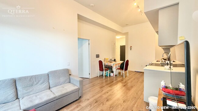 Photo du bâtiment - 395 Dundas St W