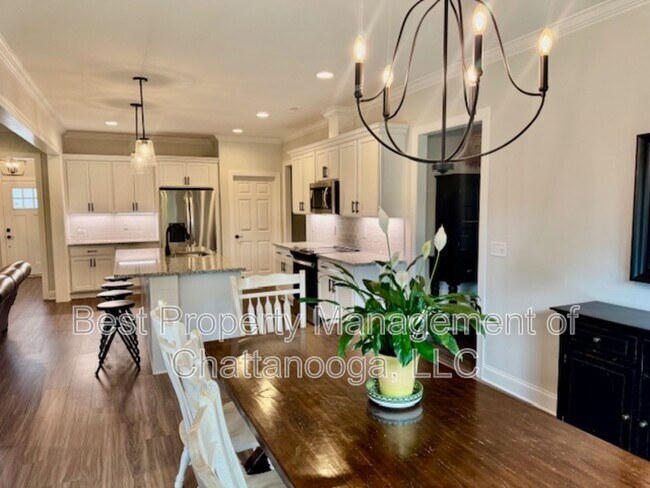 Foto del edificio - 9620 Mayfly Rd