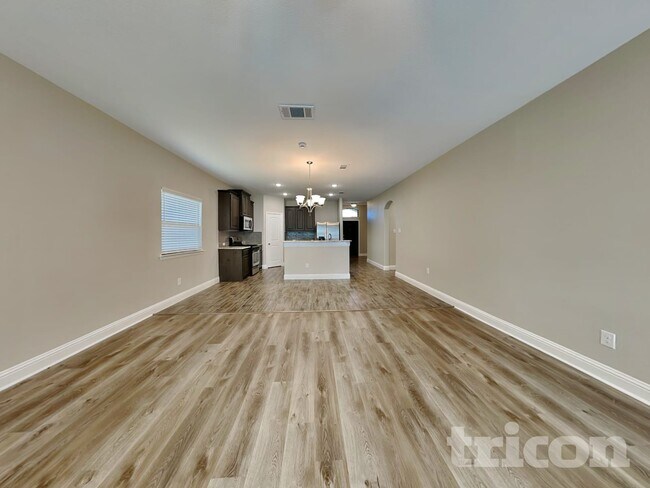 Foto del edificio - 7712 Cottonwood Dr