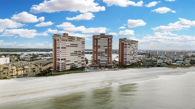 Foto del edificio - 17920 Gulf Blvd