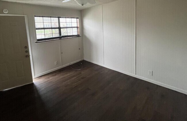 Foto del edificio - 1507 E North St