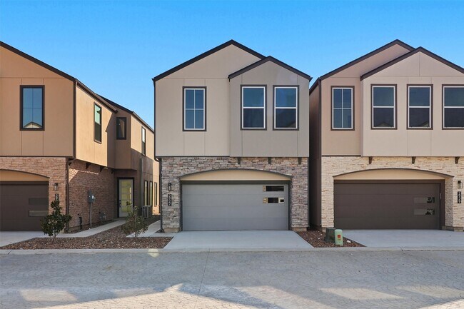 Foto del edificio - 2927 El Fenice Ln