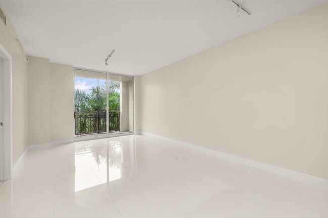 Foto del edificio - 550 Okeechobee Blvd