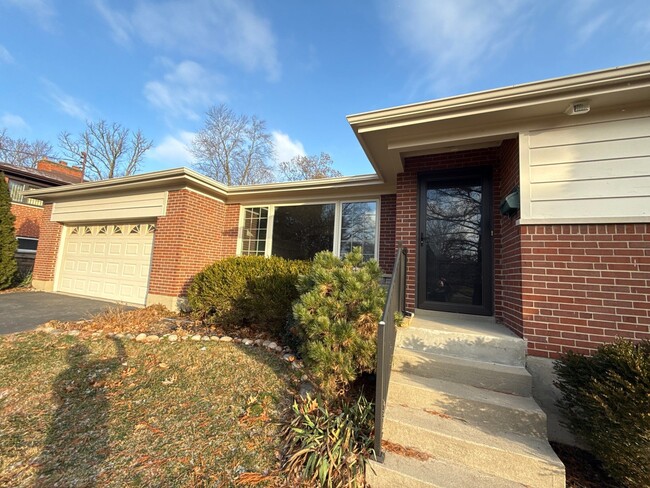 Building Photo - SFH Montgomery