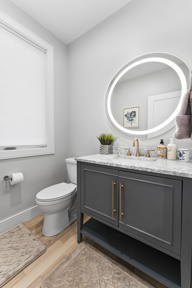 Building Photo - 21 Bolton St