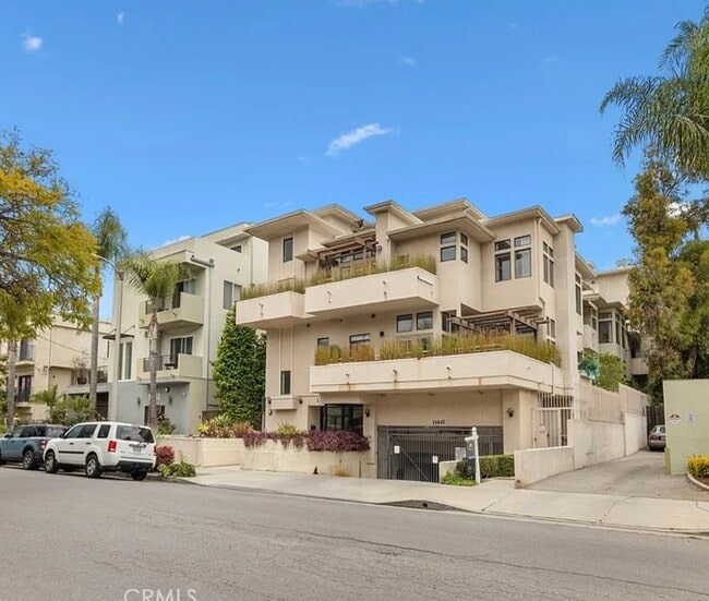 Building Photo - 11847 Laurelwood Dr