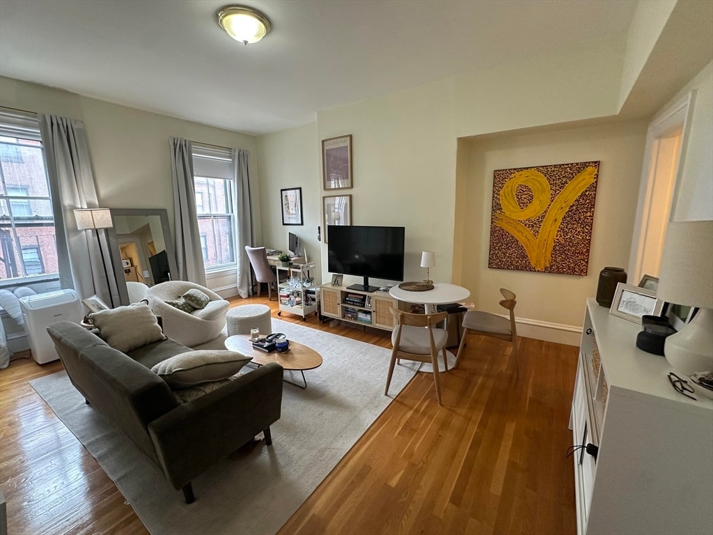 Foto principal - 300 Marlborough St