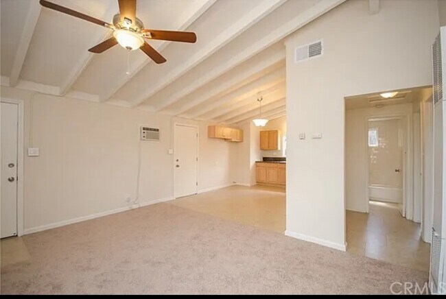 Foto del edificio - 22367 Farragut Ave