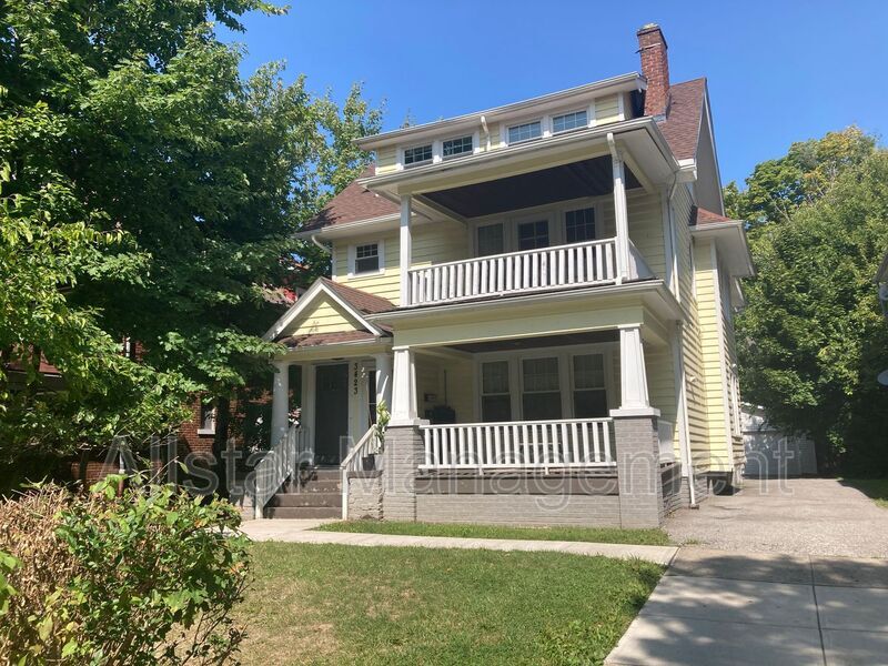 Primary Photo - 3423 Beechwood Ave