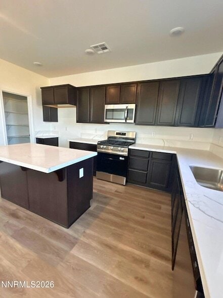 Foto del edificio - 3451 Payton Wy