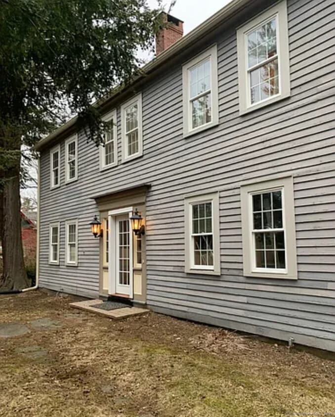 Primary Photo - 105 Greenwoods Rd E