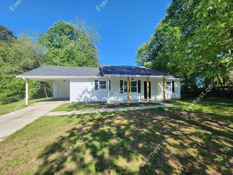 505 Chestnut Ln, Monroe, GA 30655 House Rental in Monroe, GA