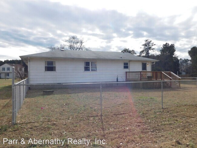 Building Photo - 4 br, 2 bath House - 8000 Vaughan Road