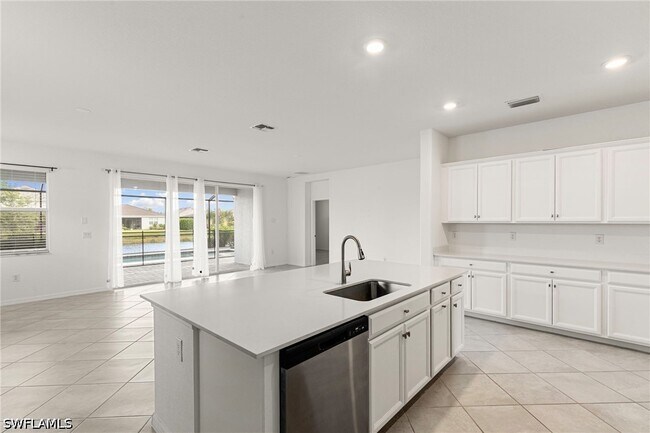 Foto del edificio - 2525 Kona Wy