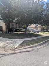 Building Photo - 201 Kipper Ave